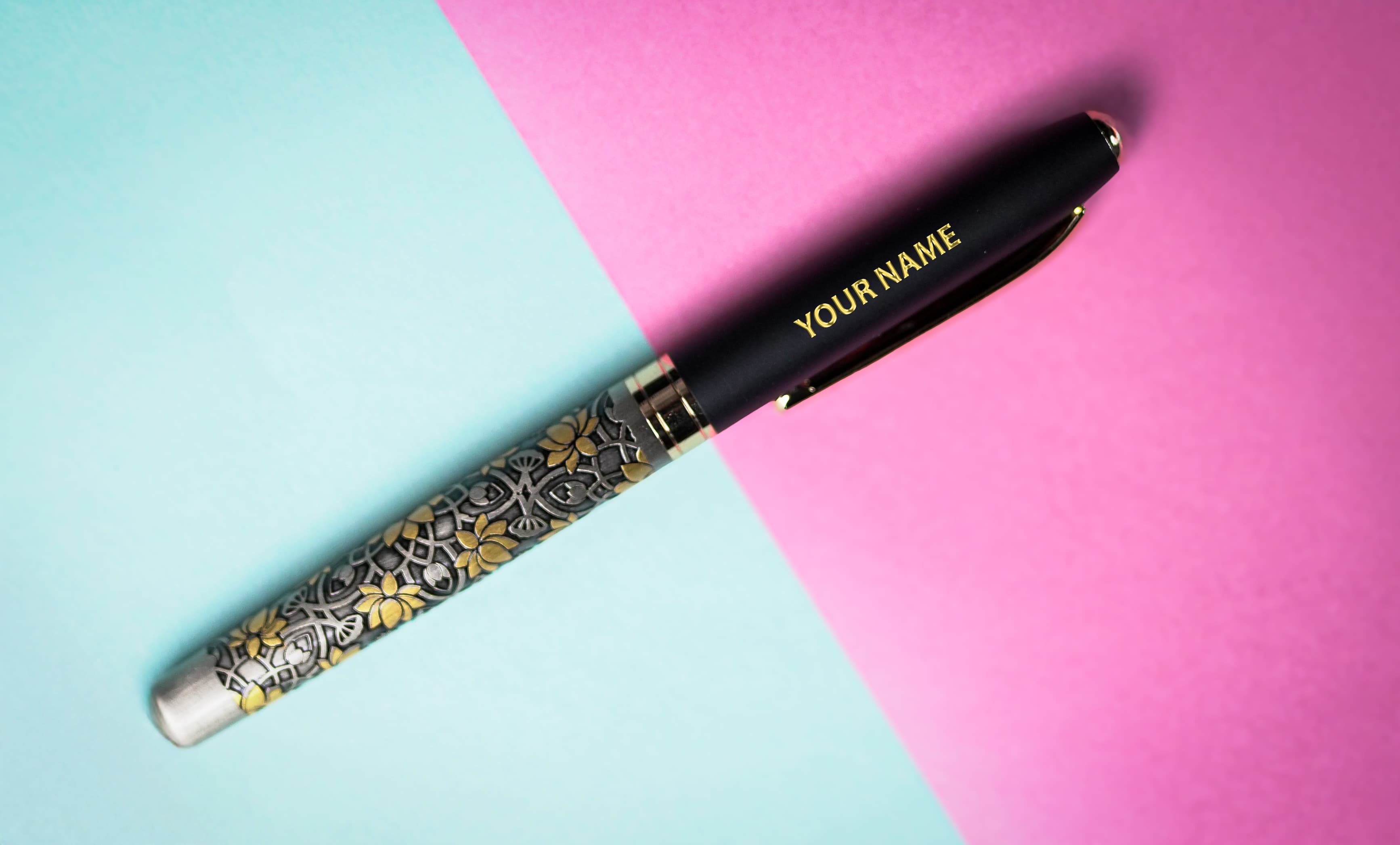 Elegant Floral Gel Pen